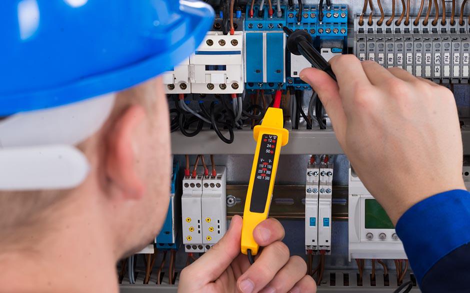 électricien en bâtiment Paris 12