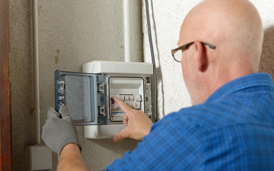 électricien en bâtiment Paris 12